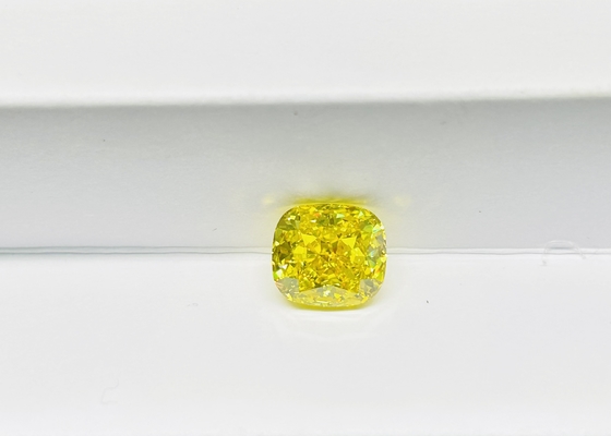 El amortiguador amarillo sintético flojo del diamante 2.88ct de HPHT modificó IGI certificó VS1