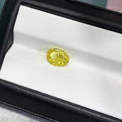 Diamante amarillo canario de laboratorio de corte oval de 2.1ct Diamante certificado por la IGI