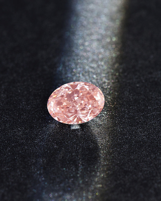 Los diamantes crecidos laboratorio rosado brillante modificados óvalo de gran tamaño IGI certificaron