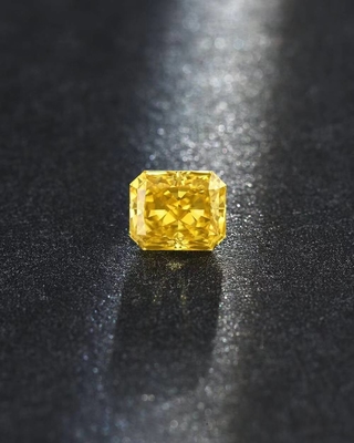 Diamante flojo HPHT Diamond Synthetic Diamond Grit amarillo crecido laboratorio del amortiguador
