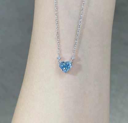 1.51ct Diamante de laboratorio Joyería sintética Cvd Corazón azul colgante de corte 18k Oro blanco