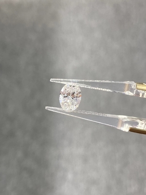 CVD cultivado en laboratorio Diamante Oval Brillante Forma 3.6ct E VS Certificado por IGI