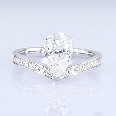 18k forma de pera blanco de laboratorio anillo de diamante maduro diseño de princesa para regalos para la fiesta